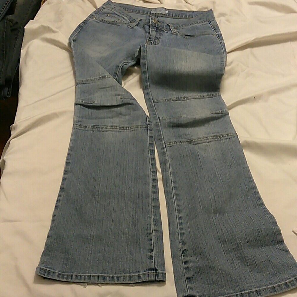 True people jeans